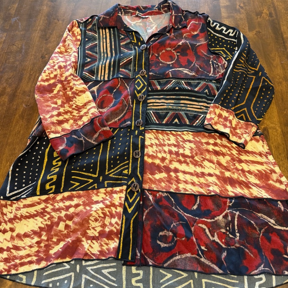 Women’s John Mark Abstract Tribal Patchwork Button Down Sheer Tunic Small